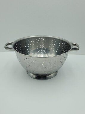 Progressive Stainless Steel 5 Qt Colander Pedestal Footed Metal Pasta Drainer